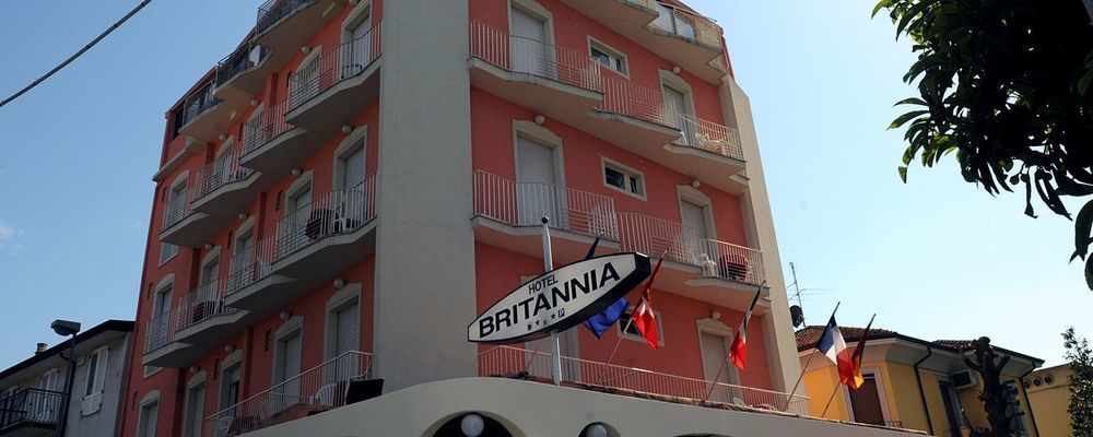Hotel Britannia Rimini Marina Centro Luaran gambar