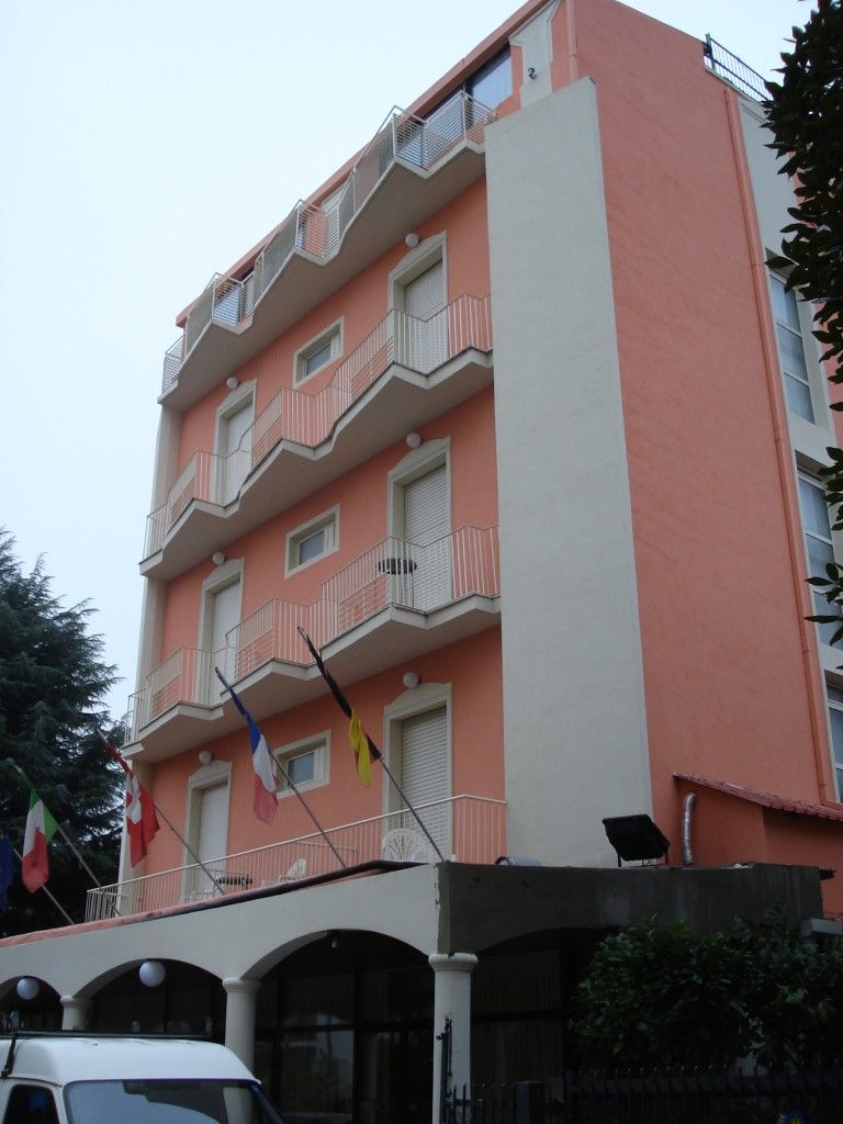 Hotel Britannia Rimini Marina Centro Luaran gambar